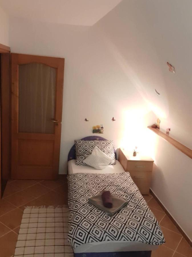 Erdey Apartman Barcs Екстер'єр фото